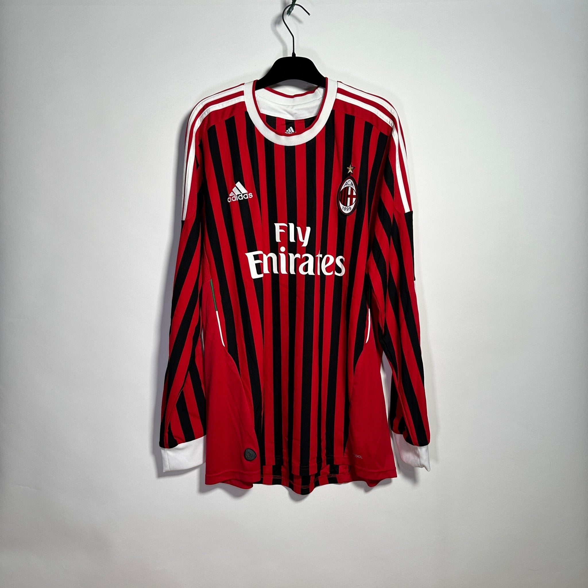 A.C Milán Local 2011 (Manga Larga) - Talla XL - YaelitoMix