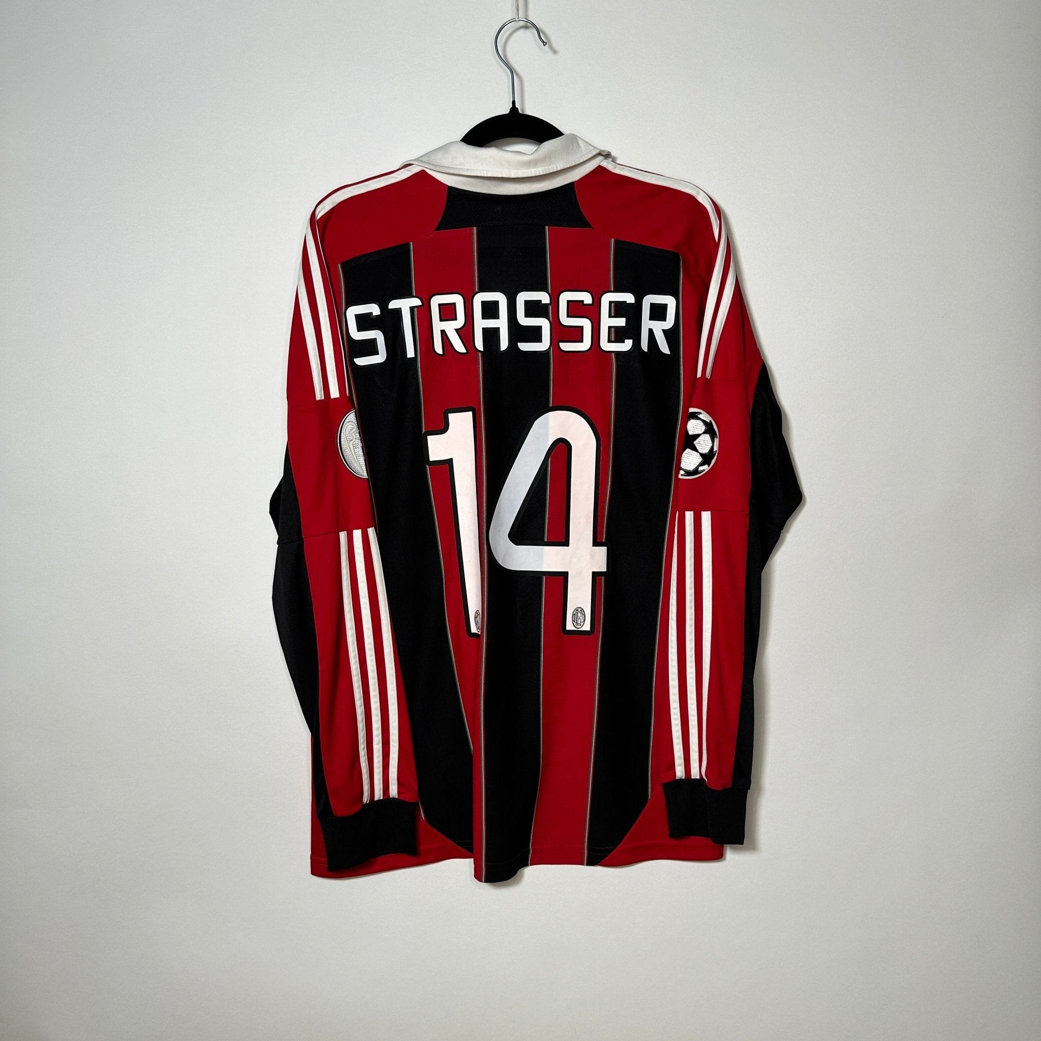 AC Milán Local 2012 - Dorsal Strasser (Manga Larga) - Talla XL - YaelitoMix