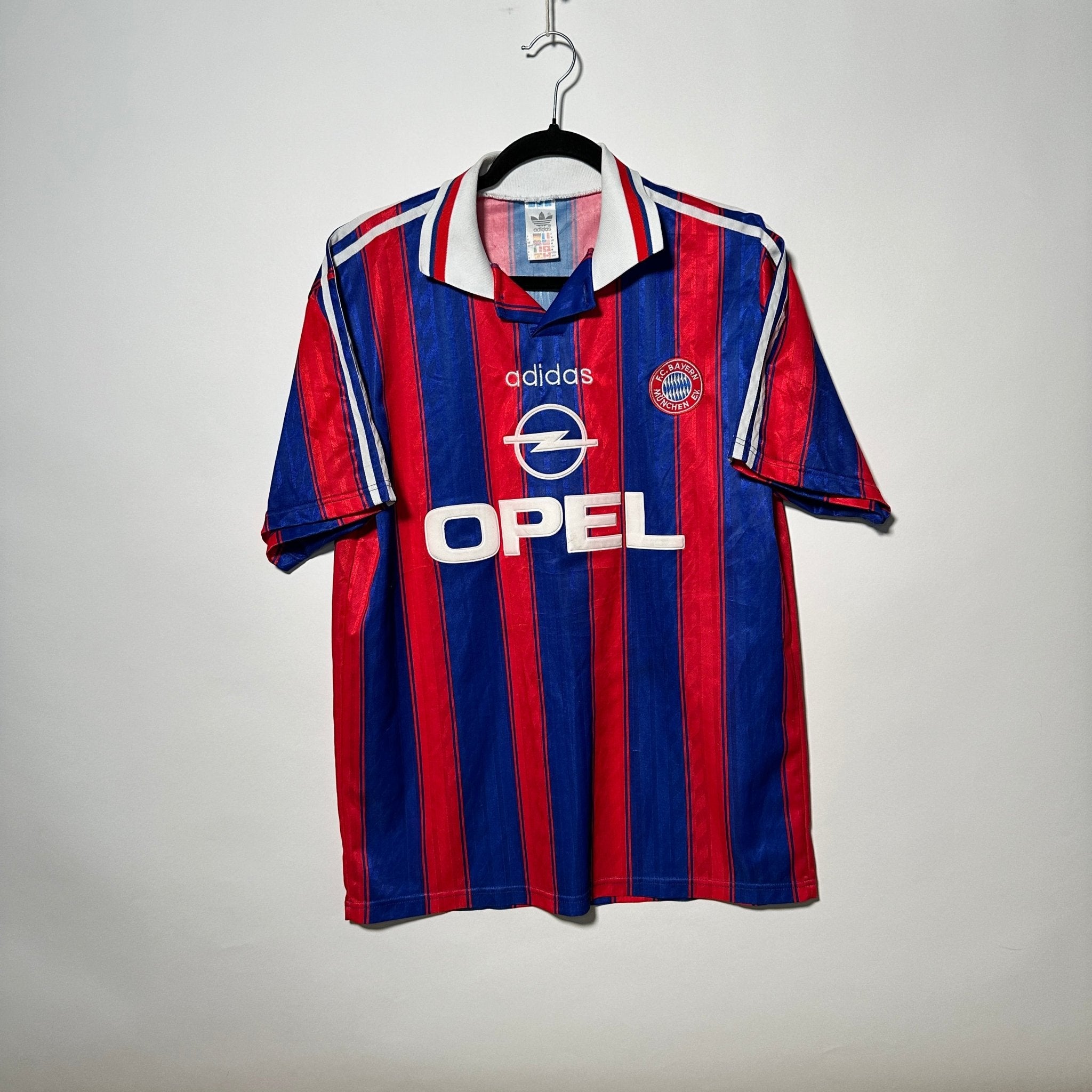 Bayern Múnich Local 1995 (Versión Autografiada) - Talla M - YaelitoMix