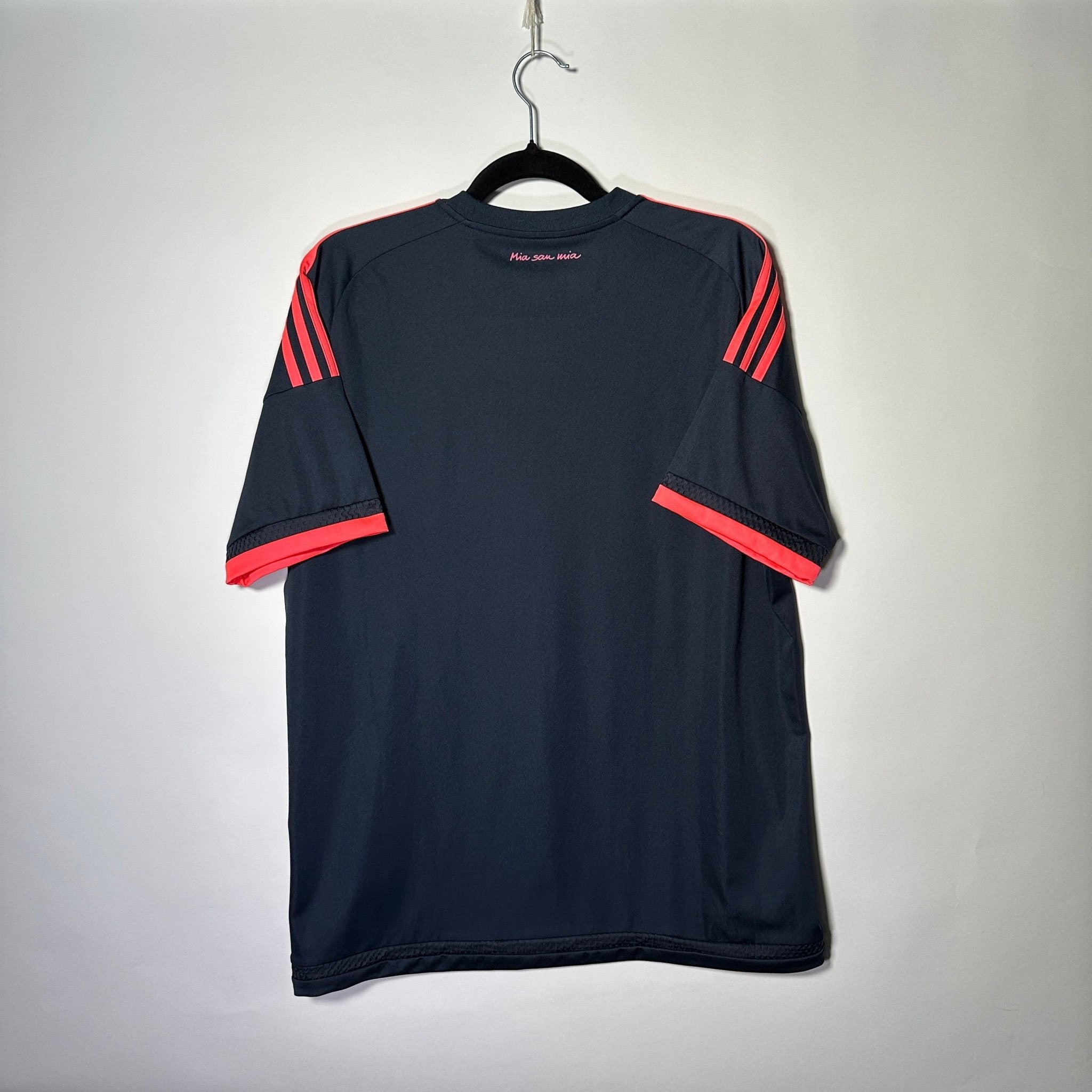 Bayern Múnich Tercera 2015 - YaelitoMix