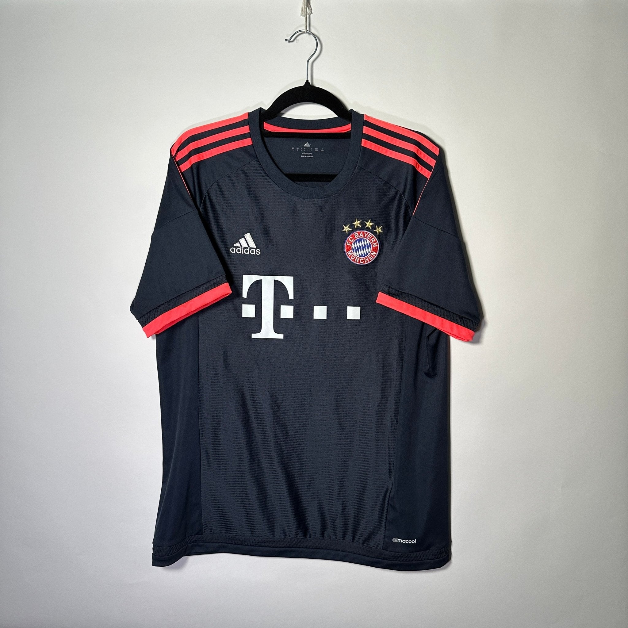 Bayern Múnich Tercera 2015 - YaelitoMix