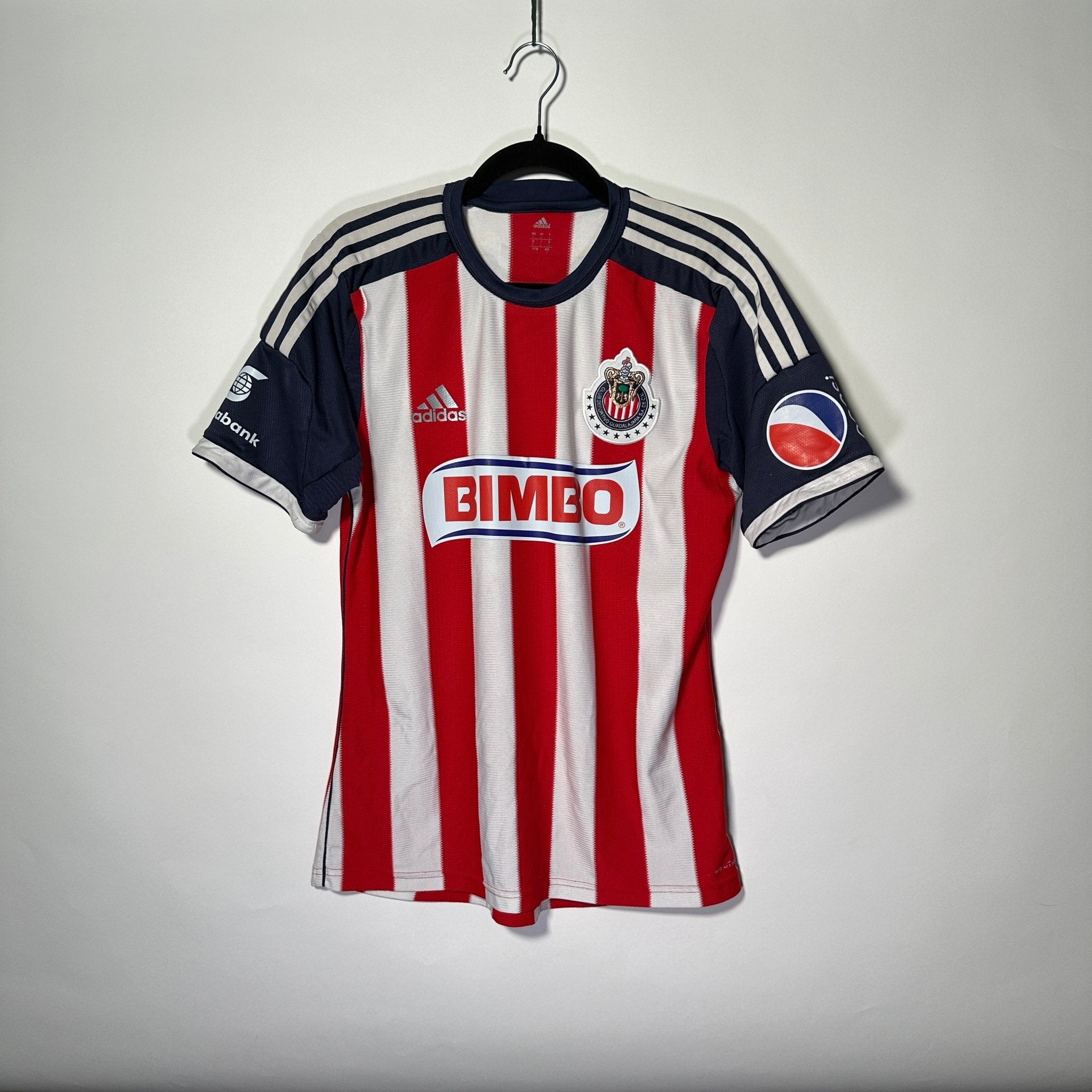 CD Guadalajara Local 2013 - Dorsal Omar Bravo (Versión Jugador) - Talla L/G - YaelitoMix