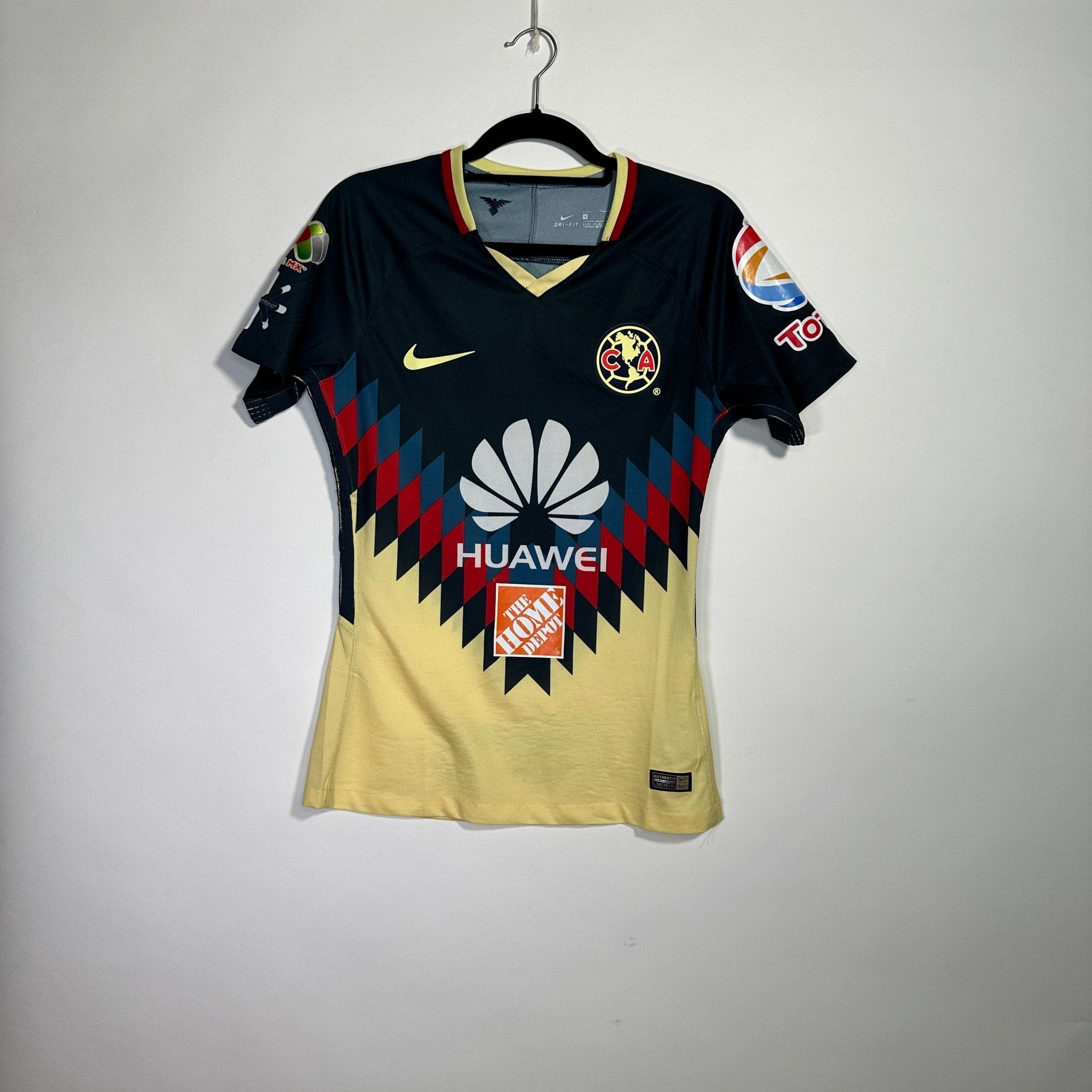 Club América - Dorsal Edson Álvarez - Talla S/CH Dama - YaelitoMix