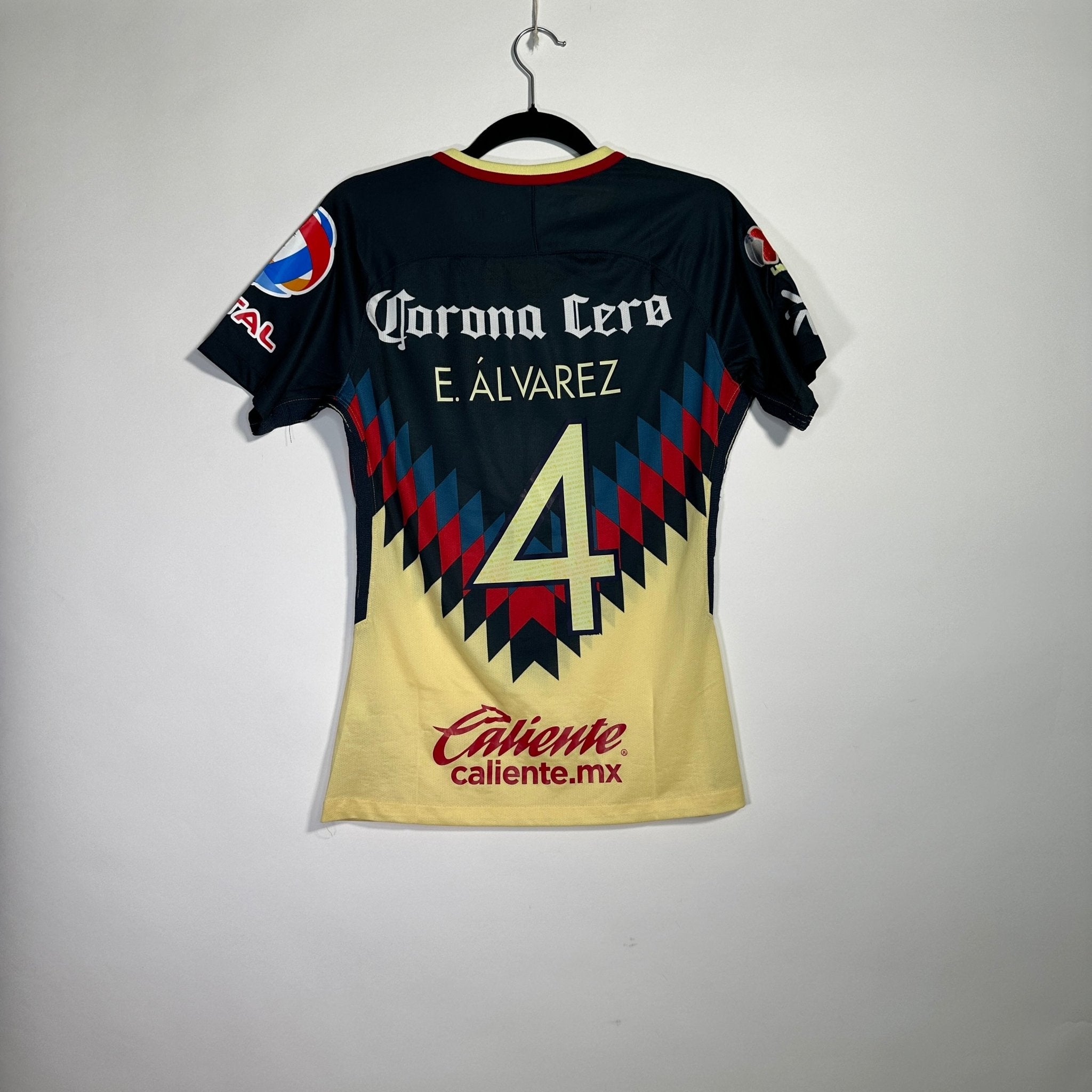 Club América - Dorsal Edson Álvarez - Talla S/CH Dama - YaelitoMix