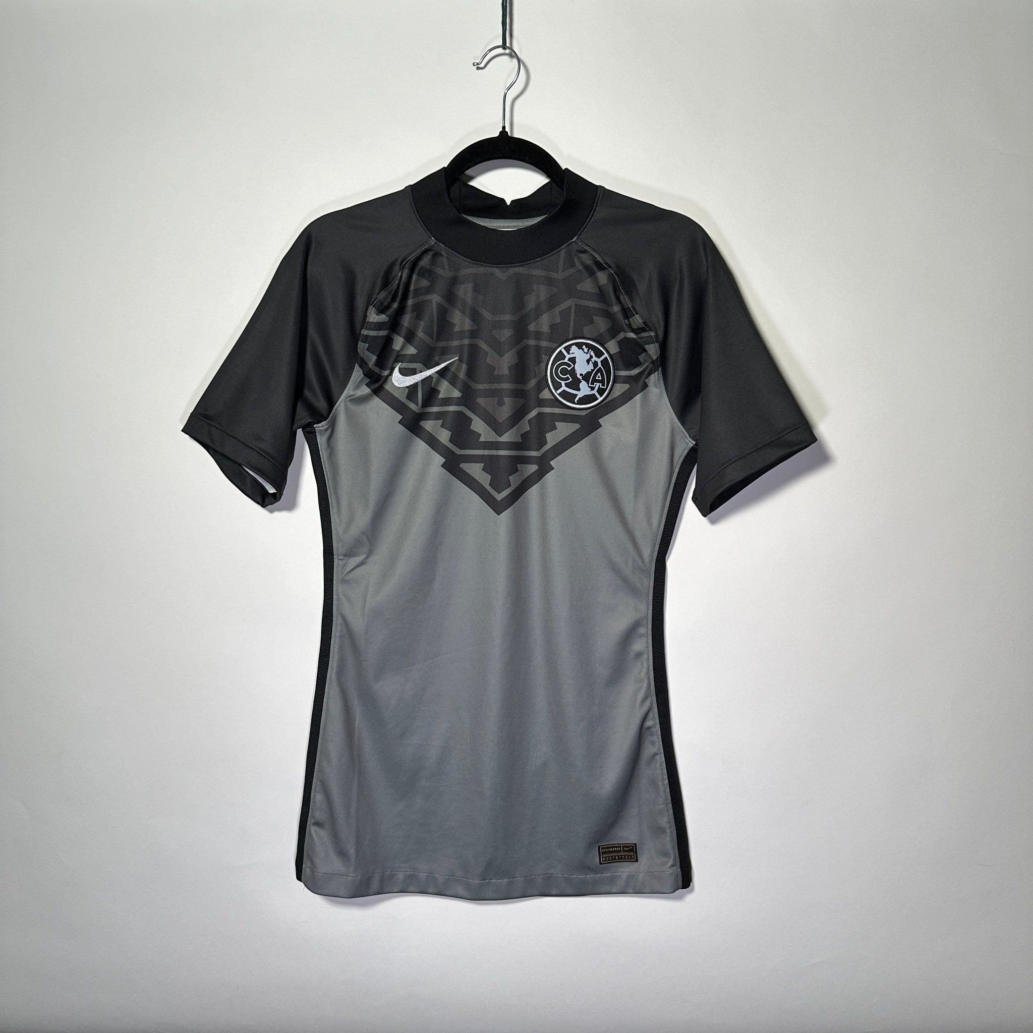 Club América Portero 2022 (Versión Jugador) - Talla S/CH - YaelitoMix