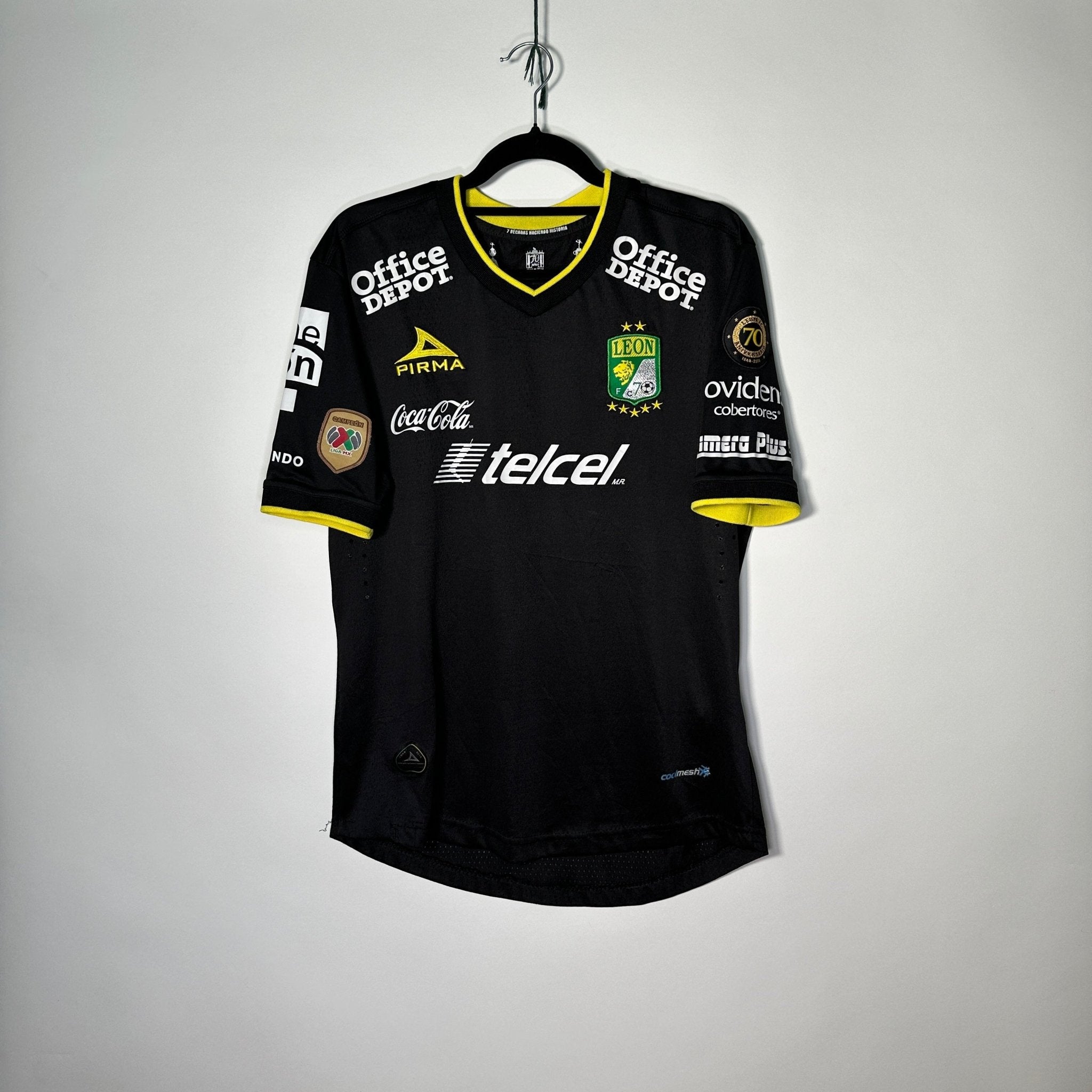 Club León Tercera 2014 - Dorsal Gullit Peña - Talla L/G - YaelitoMix