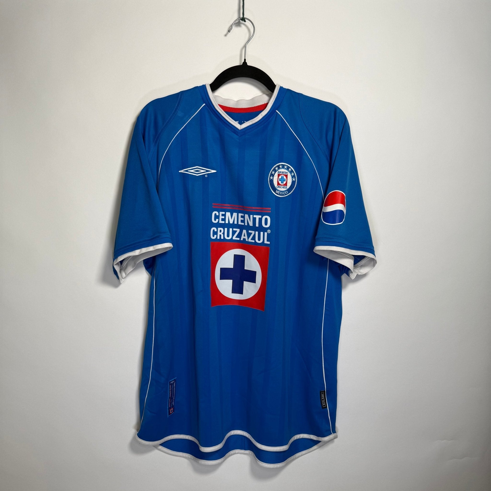 Cruz Azul Local 2002 - Dorsal Loco Abreu - Talla L/G - YaelitoMix