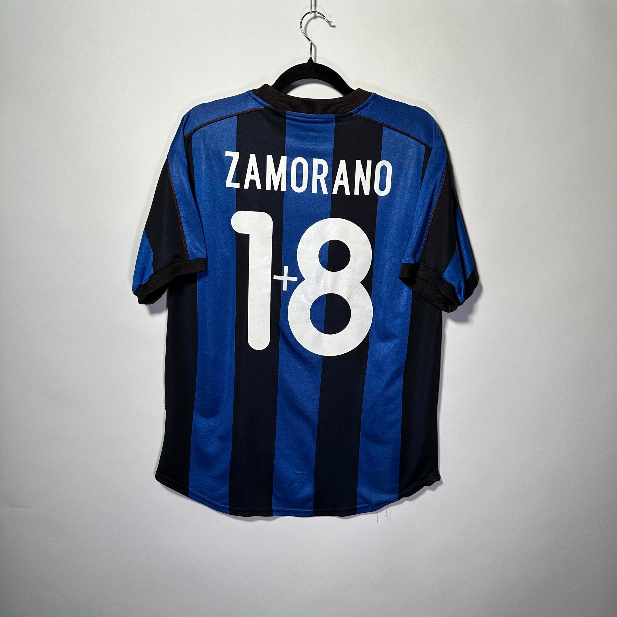 Inter de Milán Local 2000 - Dorsal Iván Zamorano - YaelitoMix