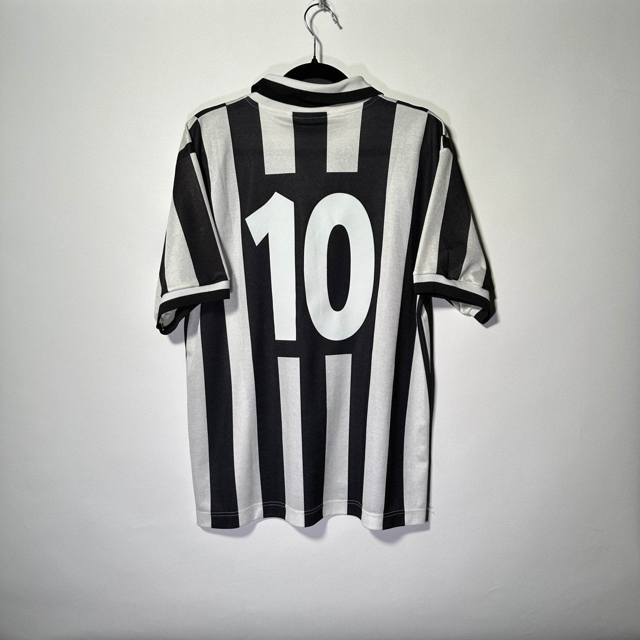 Juventus FC Local 1994 - Dorsal Baggio - Talla M - YaelitoMix