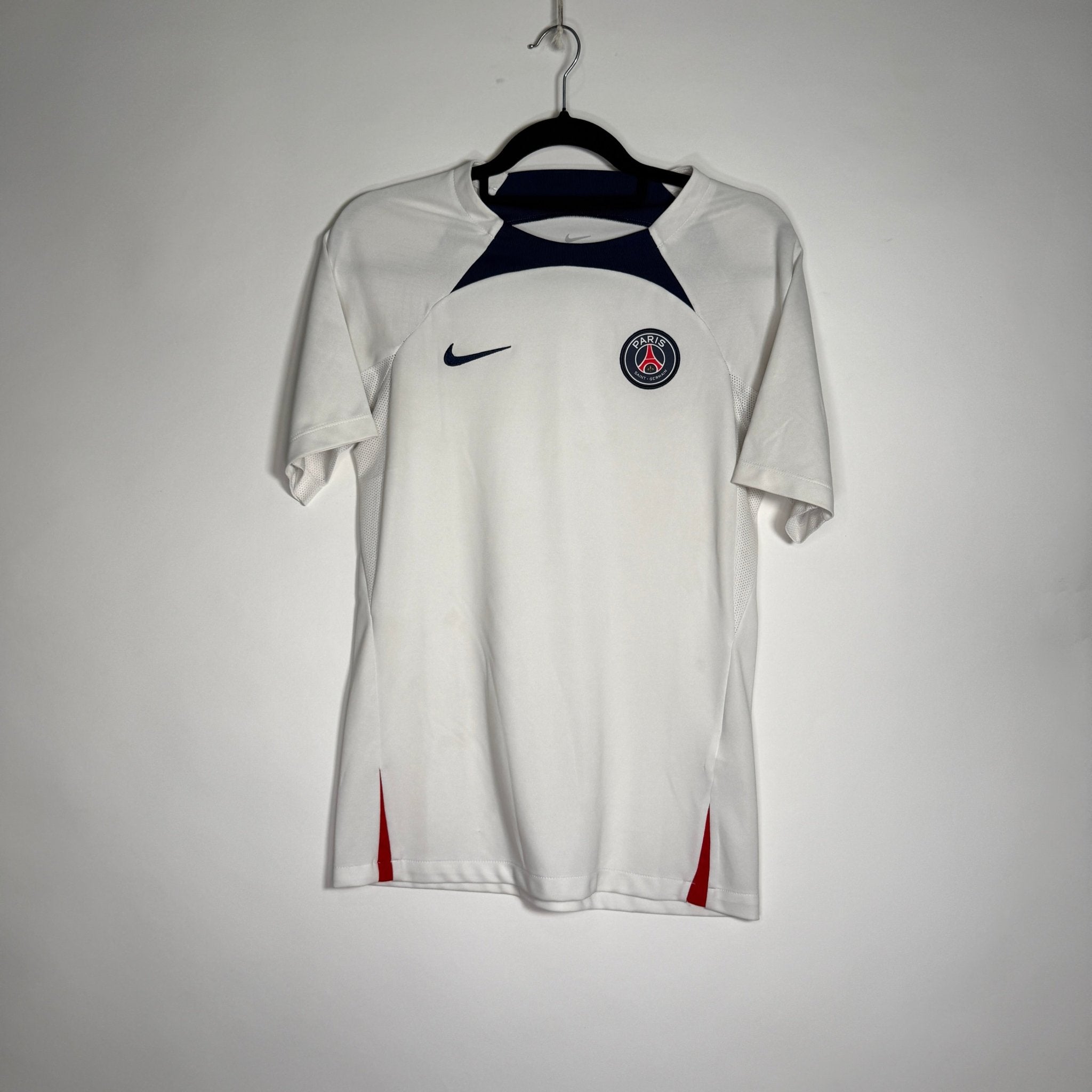 Paris Saint Germain Entrenamiento 2022 - Talla S/CH - YaelitoMix