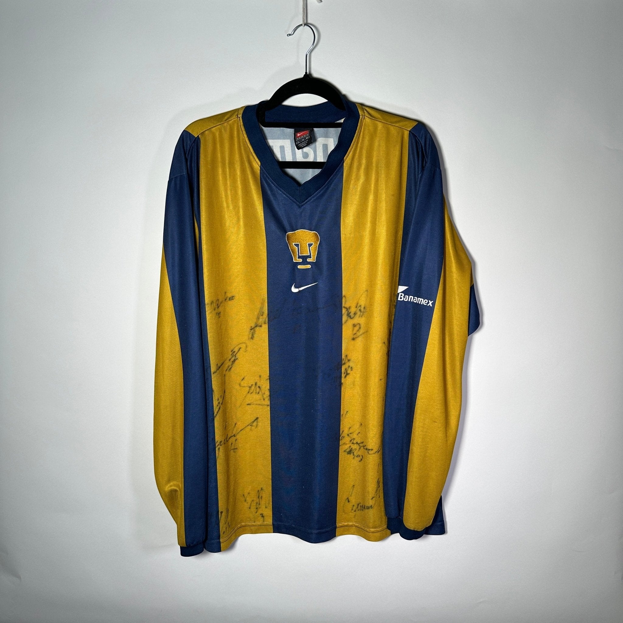 Pumas UNAM Local 2001 (Manga Larga/Autografiada) - YaelitoMix