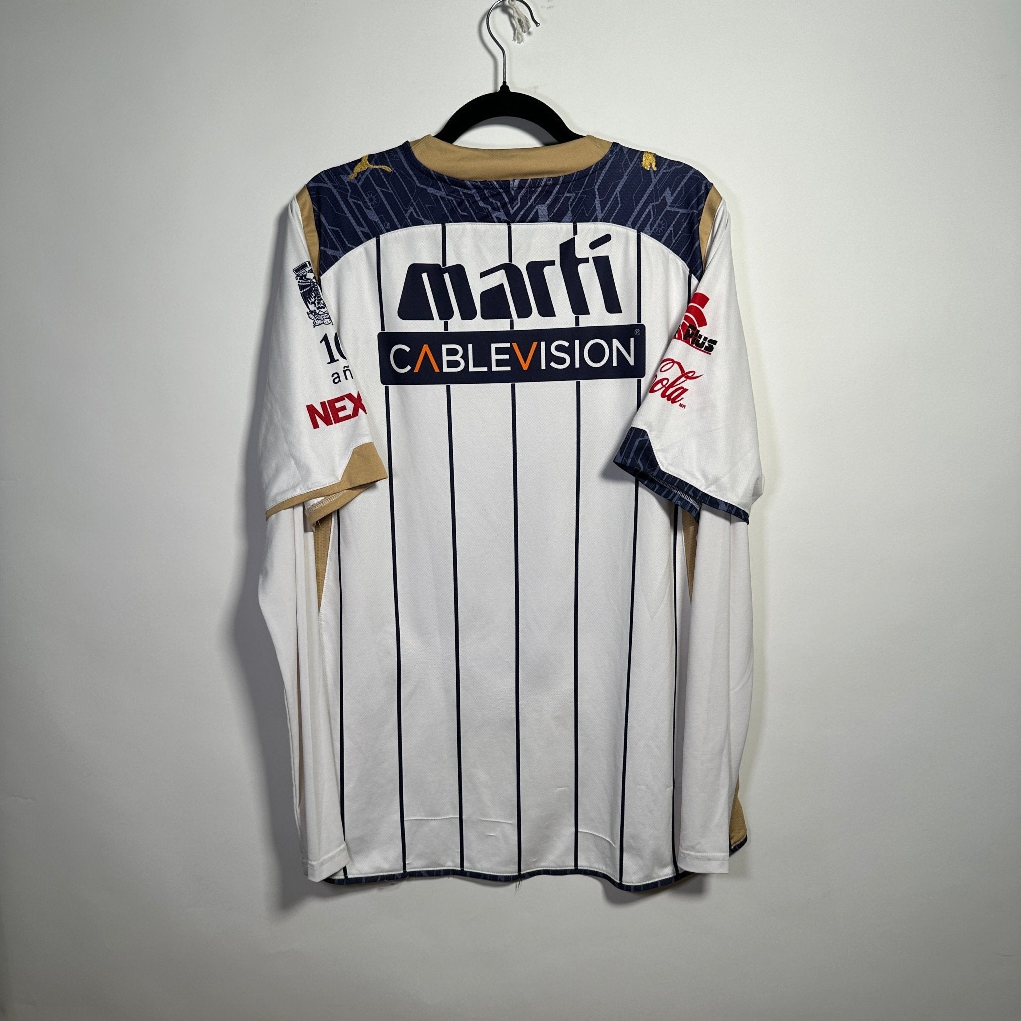 Pumas UNAM Local 2009 (Manga Larga) - Talla L/G - YaelitoMix