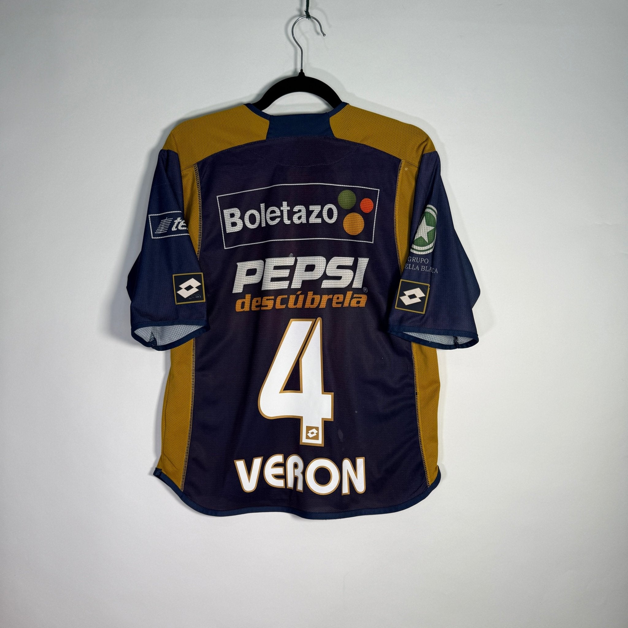 Pumas UNAM Visita 2004 - Dorsal Verón - Talla XS - YaelitoMix