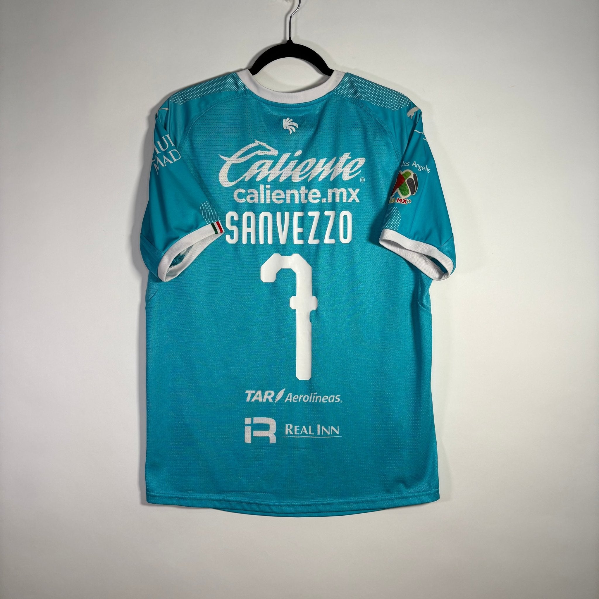 Querétaro FC Visita 2018 - Dorsal Camilo Sanvezzo (Autografiada) - Talla L/G - YaelitoMix