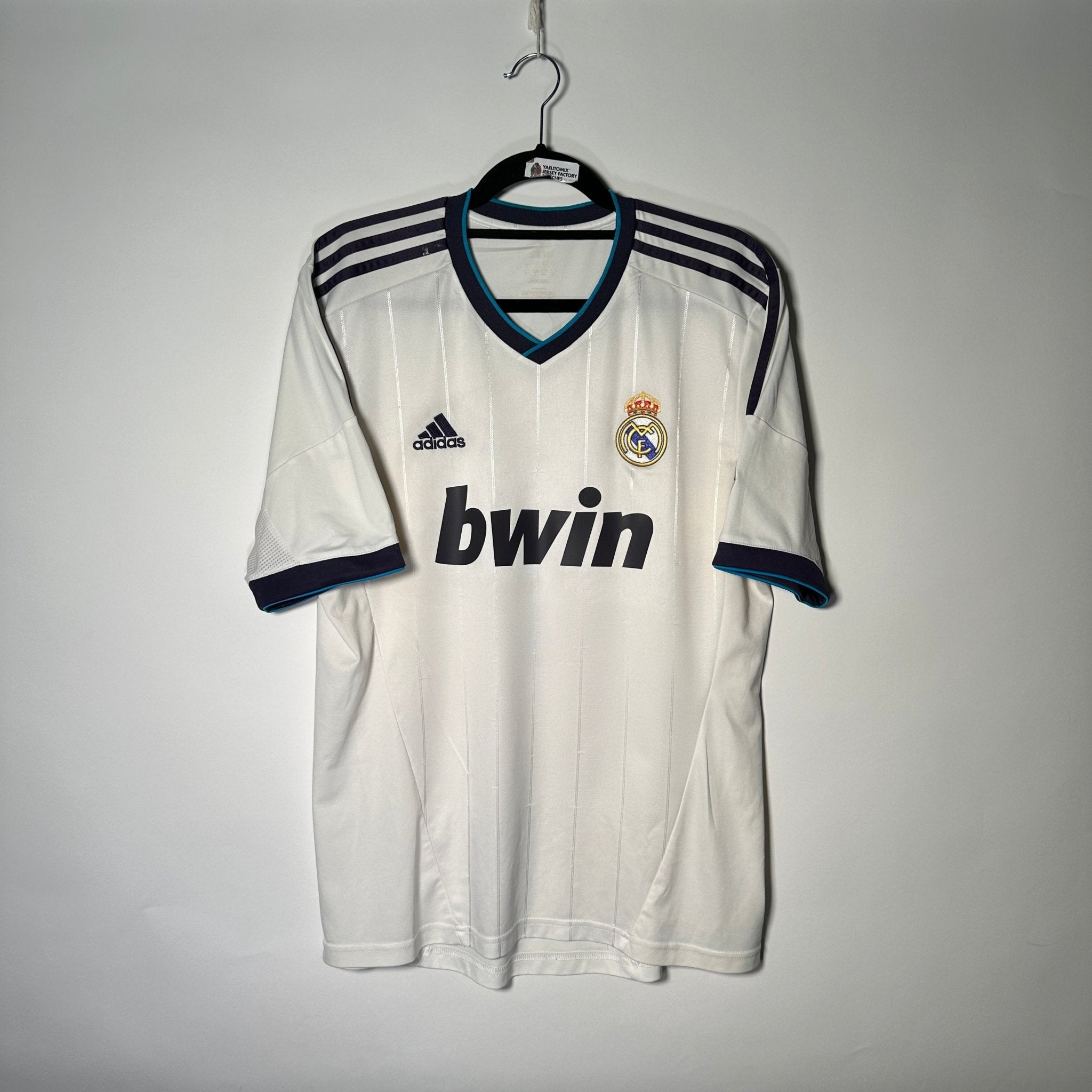 Real Madrid Local 2012 - Dorsal Cristiano Ronaldo - Talla L/G - YaelitoMix