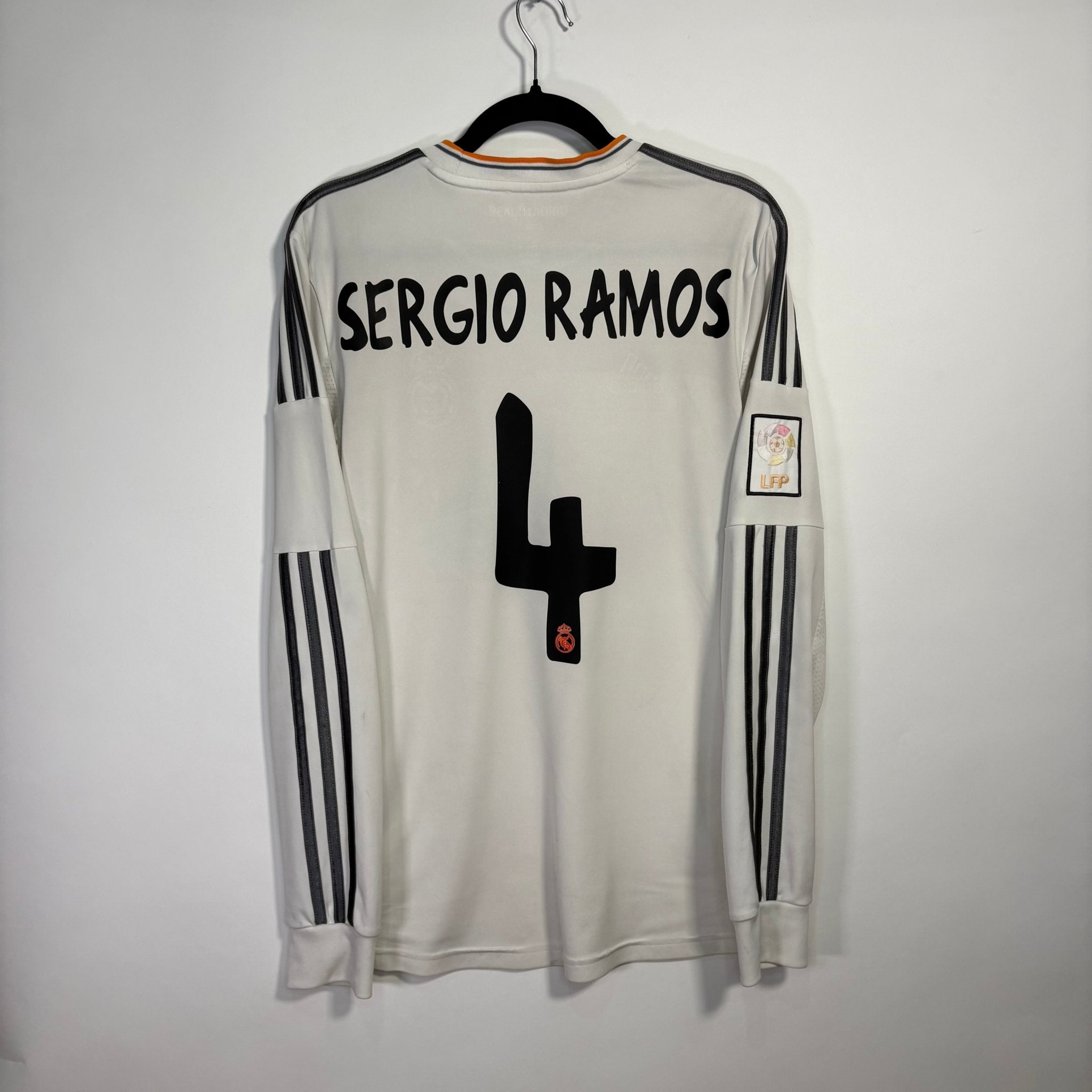 Real Madrid Local 2013 - Dorsal Sergio Ramos - Talla S/CH - YaelitoMix