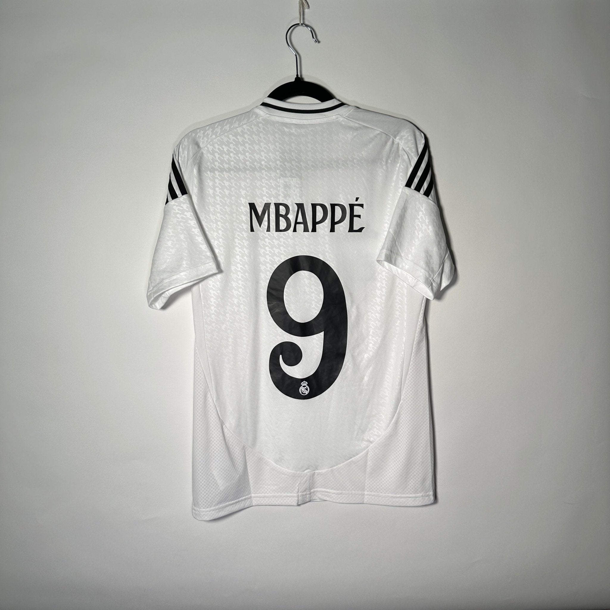 Real Madrid Local 2024 - Dorsal Mbappé - YaelitoMix