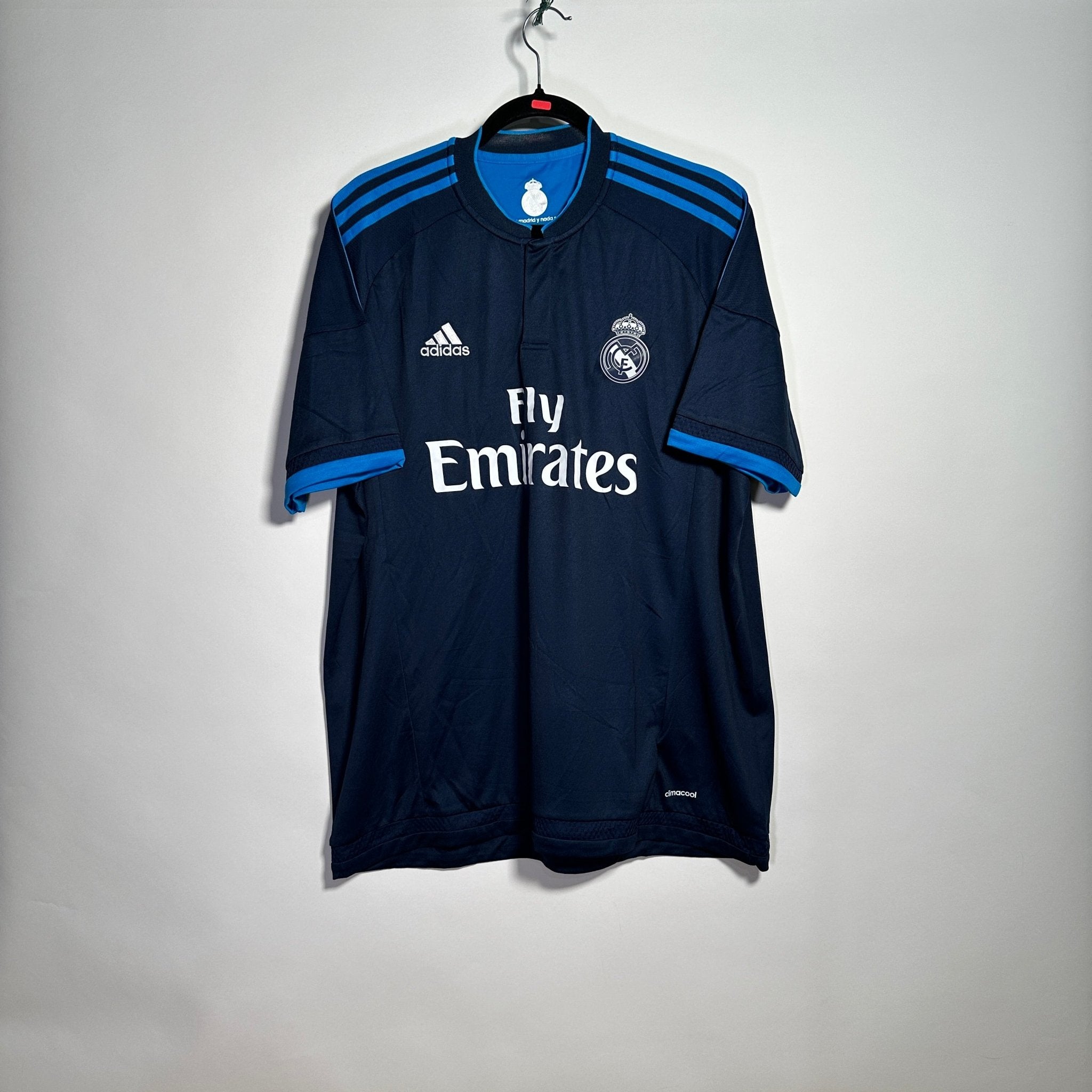 Real Madrid Tercera 2015 - Talla XL - YaelitoMix