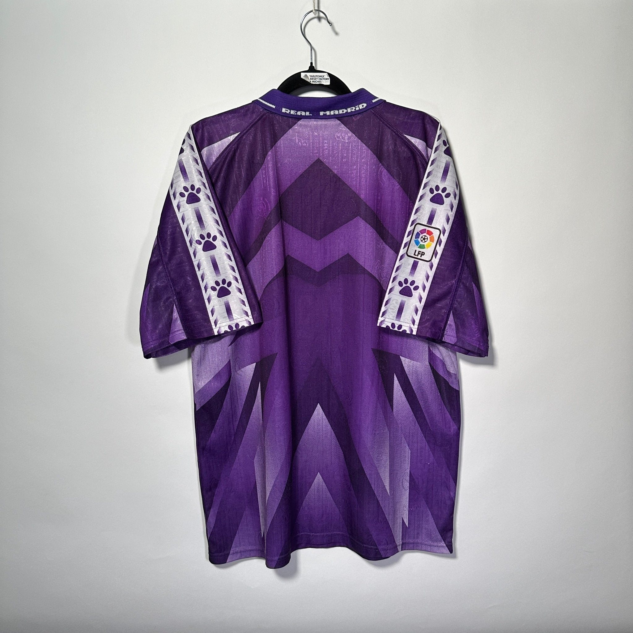 Real Madrid Visita 1996 - Talla M - YaelitoMix