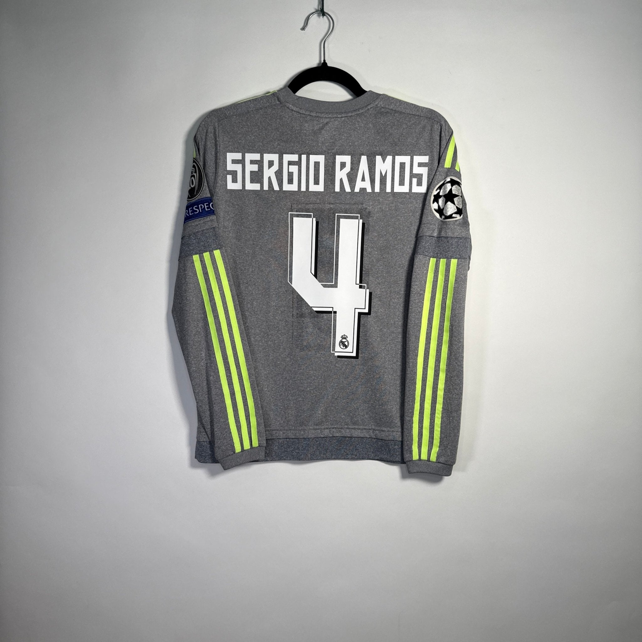 Real Madrid Visita 2015 - Dorsal Sergio Ramos (Manga Larga) - Talla L Juvenil - YaelitoMix