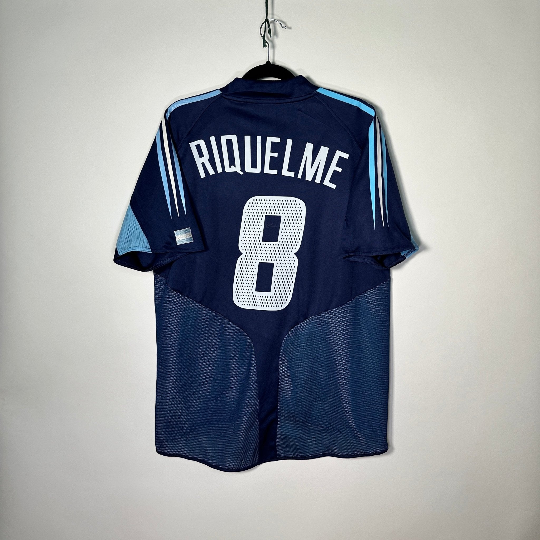 Selección de Argentina Visita 2004 - Dorsal Riquelme - Talla L/G - YaelitoMix