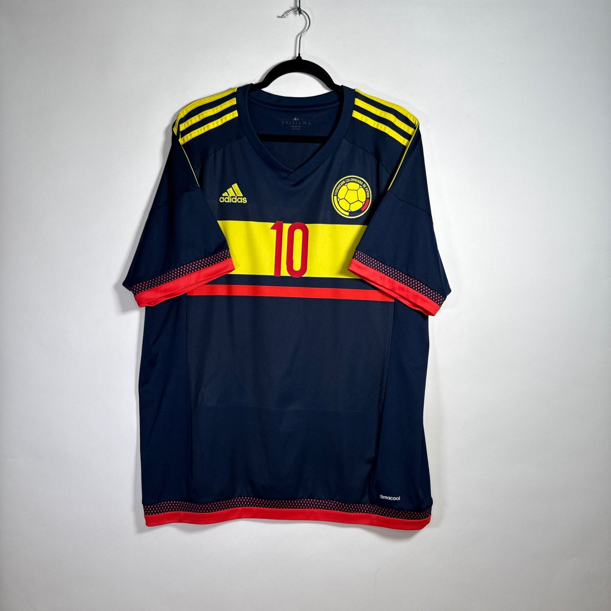 Selección de Colombia Visita 2016 - Dorsal James Rodríguez - Talla XL - YaelitoMix