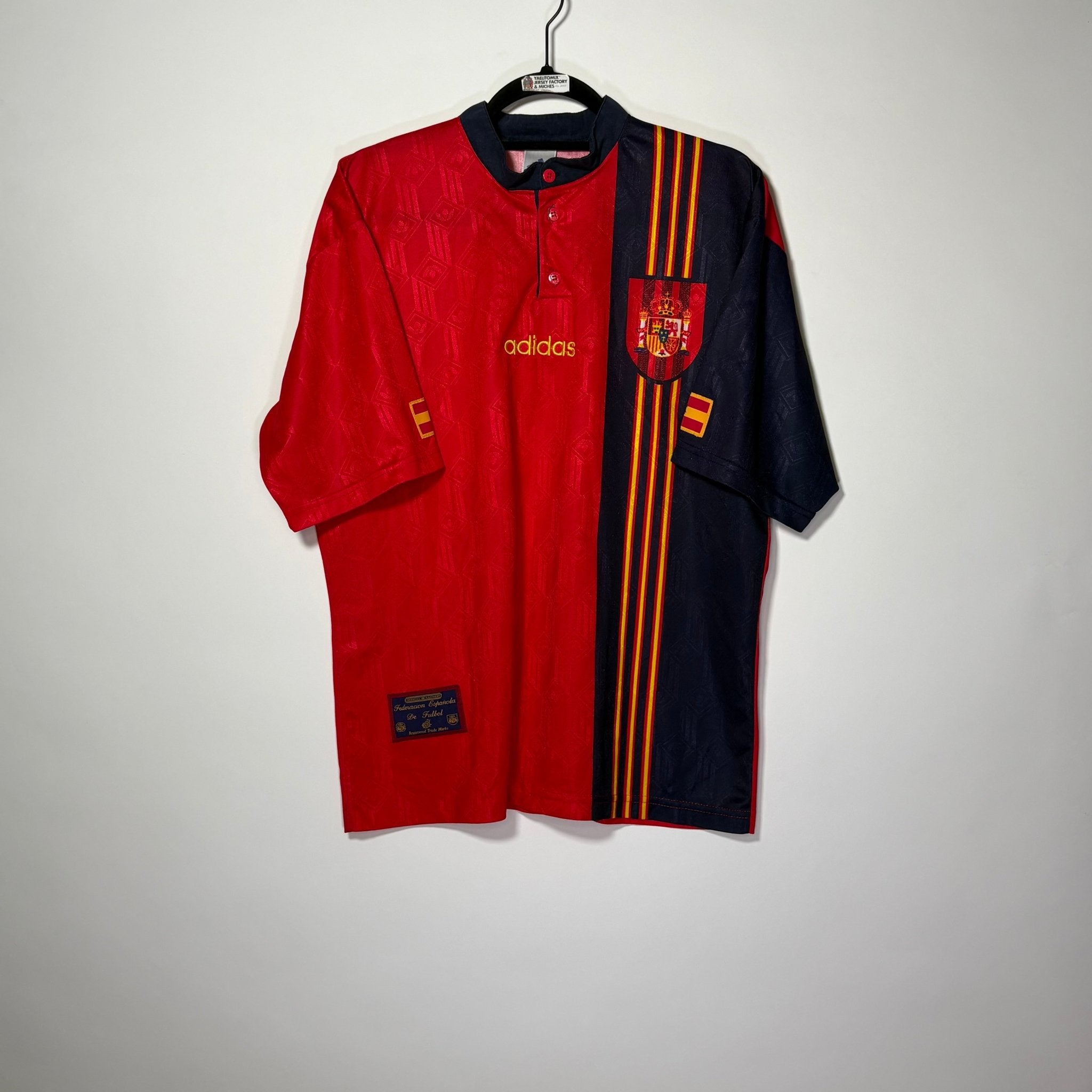 Selección de España Local 1996 - Talla M - YaelitoMix