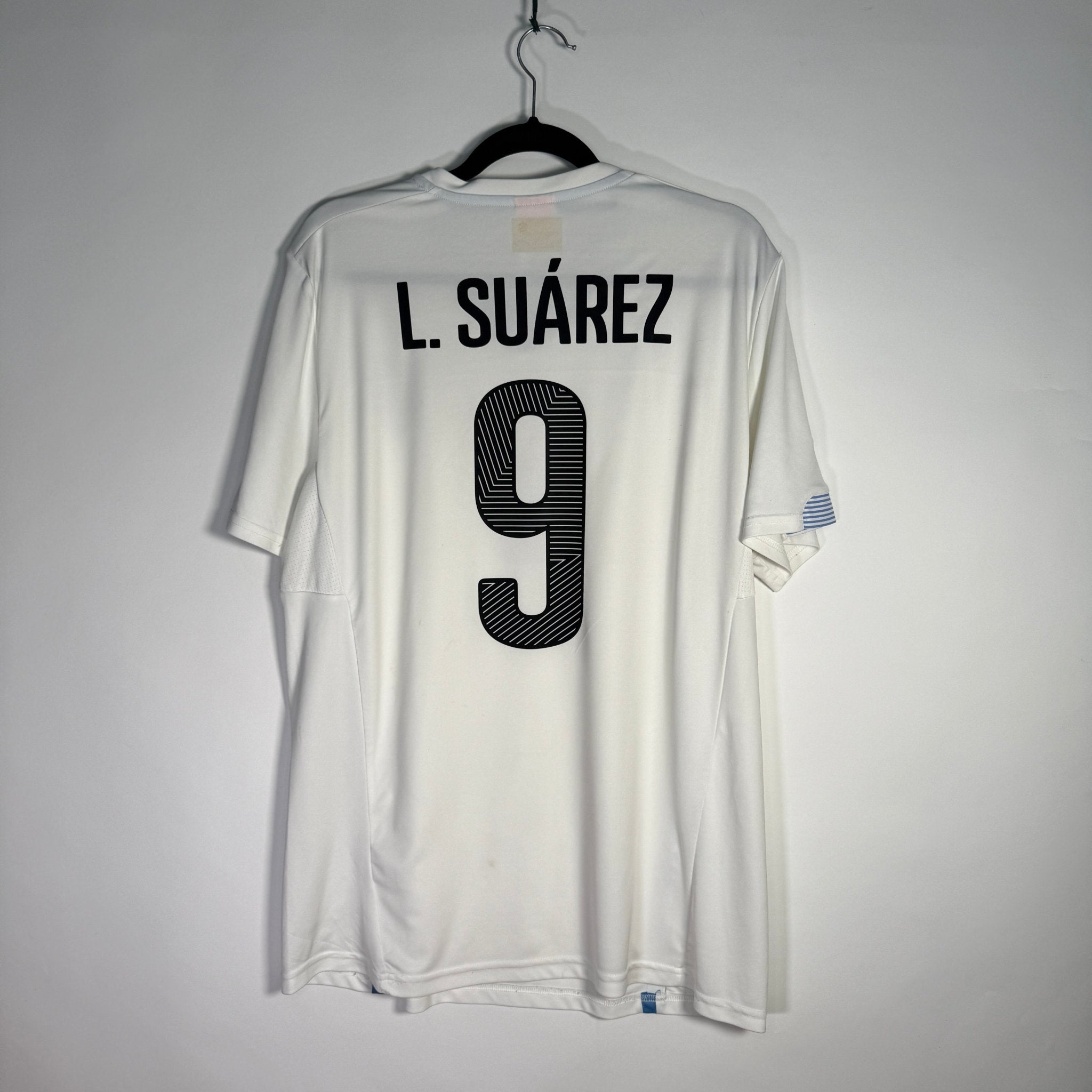 Selección de Uruguay Visita 2014 - Dorsal Luis Suárez - Talla XL - YaelitoMix